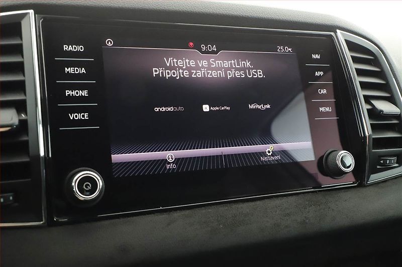 Škoda Karoq (2019) Ambition 1.0 TSI, Navi - fotka 17 z 20