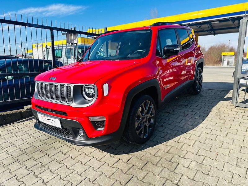 Jeep Renegade (2023) 1.3T PHEV 4xe NAVI - fotka 3 z 18