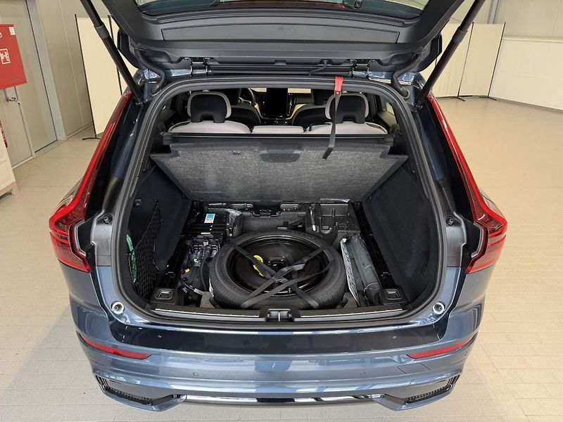 Volvo XC60 (2026) B5 2.0L 250+14 HP AT8 FWD PLUS - fotka 25 z 26