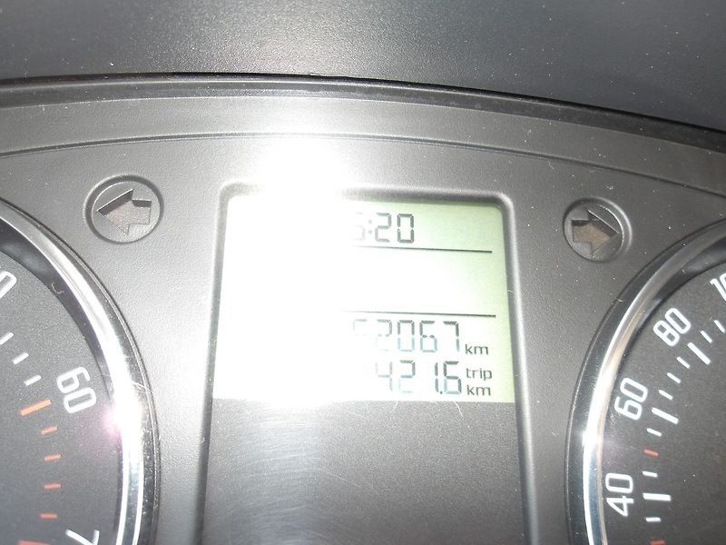 Škoda Fabia 1,4MPi 63kW KRASAVEC ! - fotka 22 z 25