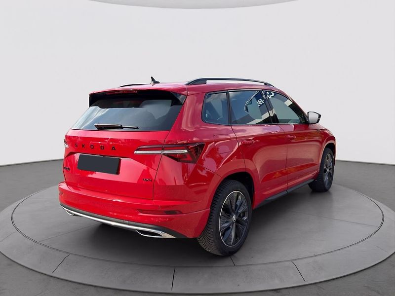 Škoda Karoq 2.0TSI 4x4 Sportline Pano DCC - fotka 6 z 21