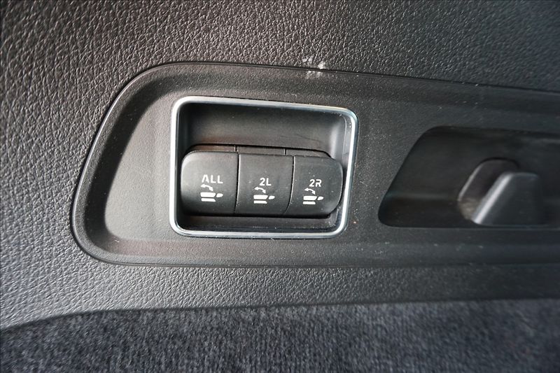 Mercedes-Benz GLS 2,9 400 d 4MATIC CZ, servisní - fotka 24 z 30