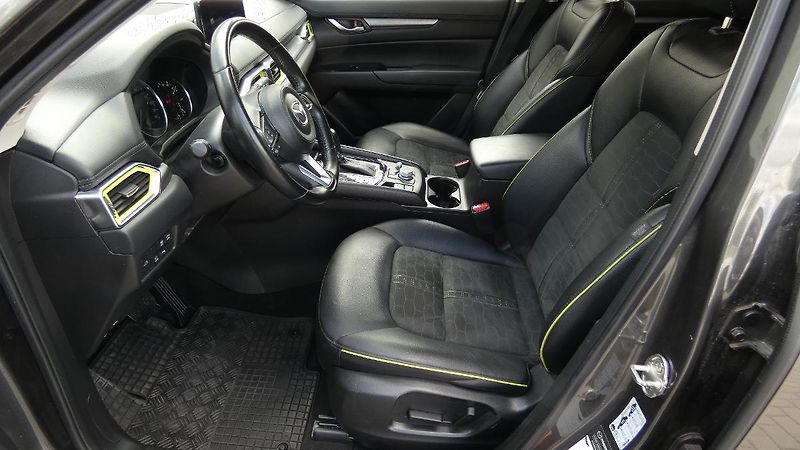 Mazda CX-5 2.5 Skyactiv AWD aut. Revoluti - fotka 19 z 25