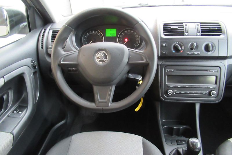 Škoda Fabia 1.6 TDI KLIMA SADA KOL - fotka 10 z 23