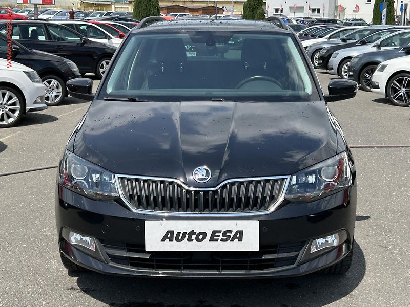 Škoda Fabia (2018) 1.0 TSi, Clever, navi, kamera - fotka 2 z 18