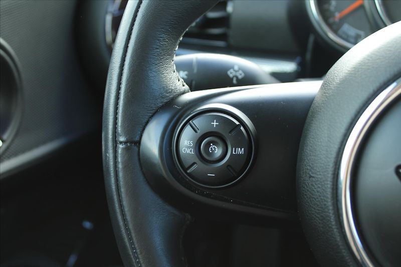 Mini Clubman 2.0D A/T NAVI LED 1.MAJITEL ČR - fotka 14 z 22