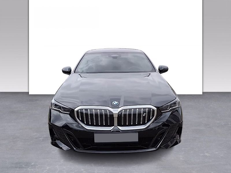 BMW i5 xDrive40 M-Sport HuD 360 Venti - fotka 2 z 20