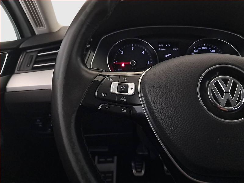 Volkswagen Passat (2016) 2.0 TDI 4Motion, 4X4 - fotka 14 z 19
