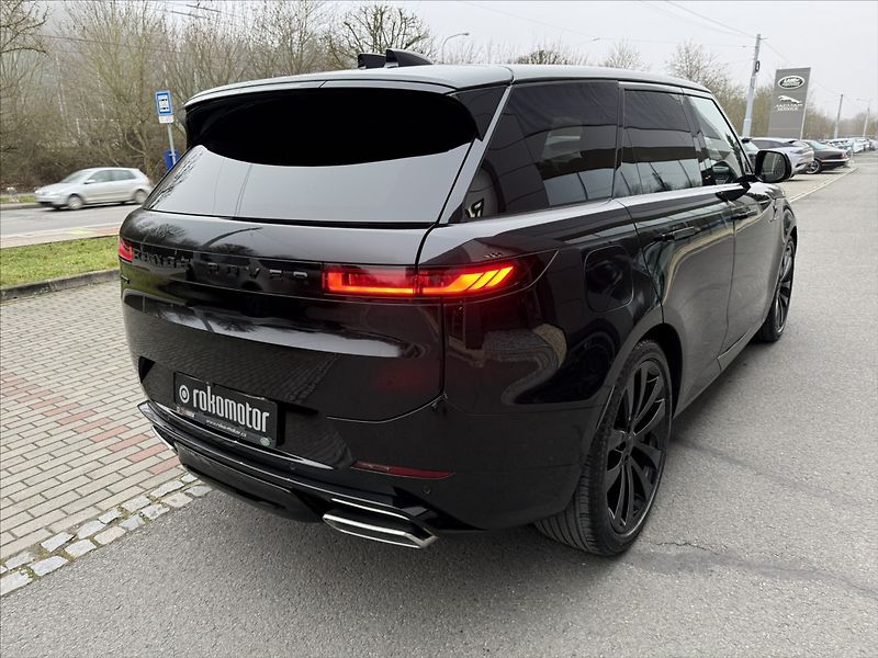 Land Rover Range Rover Sport (2025) 3,0 AUTOBIOGRAPHY P550e - fotka 7 z 48