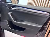 Škoda Superb Scout 4X4 2.0 TDI 147kw - náhled 24