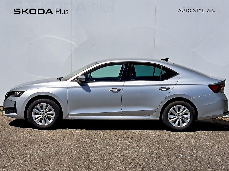 Škoda Octavia (2024) Selection 2.0 TDI 85kW - fotka 3 z 22