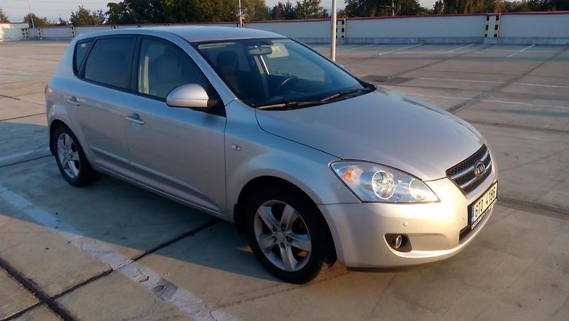 ZKUŠENOSTI UŽIVATELE: Kia Ceed 