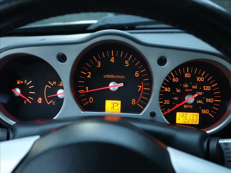 Nissan 350 Z 3,5 Coupe VQ35DE Automat - fotka 9 z 20