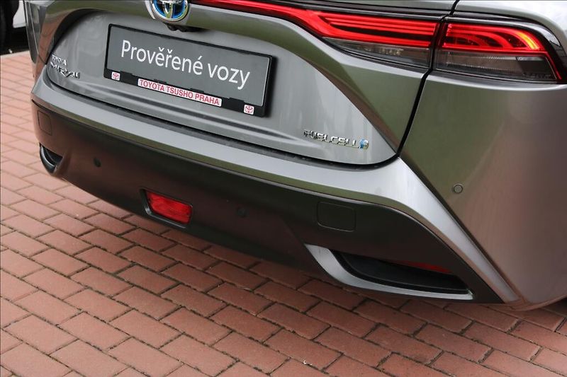 Toyota Mirai 0,0 FCEV  Excecutive VIP druhá - fotka 39 z 43