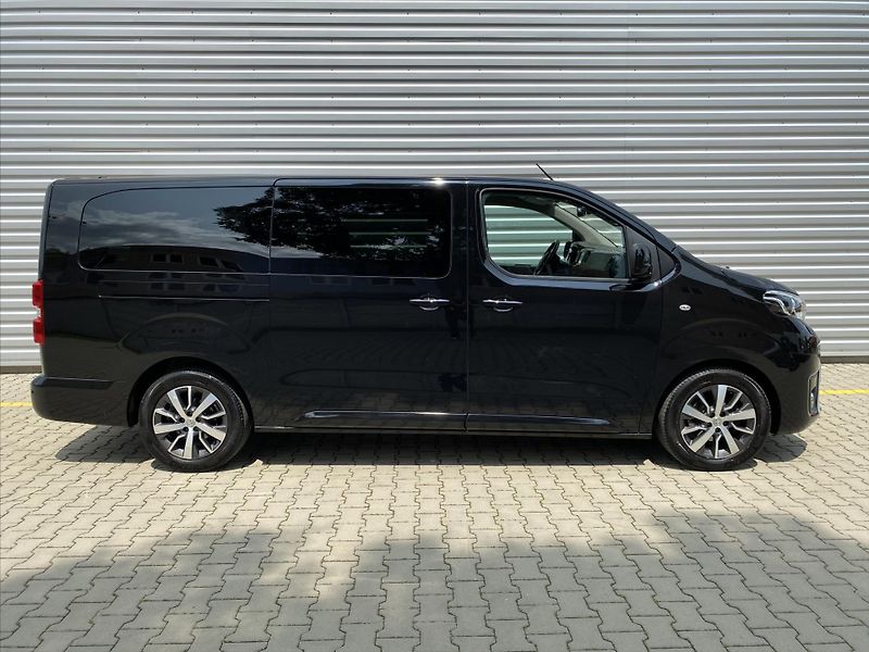 Toyota ProAce 2,0   Long, 130kW Automat - fotka 4 z 28