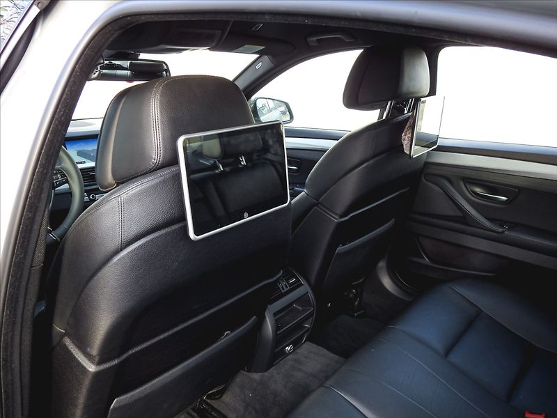 BMW Řada 5 3,0 530d Aut., Navi Kůže Tažné - fotka 21 z 45