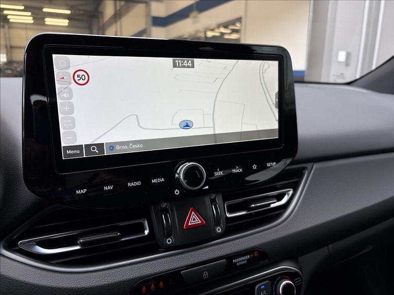Hyundai i30 (2026) 1,6 T-GDI DCT  WG FL N Line - fotka 18 z 23