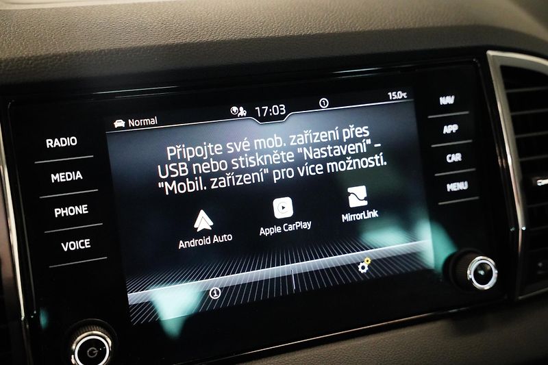 Škoda Karoq - fotka 19 z 30