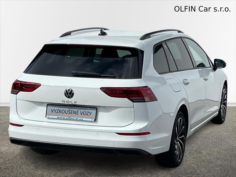 Volkswagen Golf Variant 1,5 TSi 110kW LIFE  8 - fotka 2 z 24