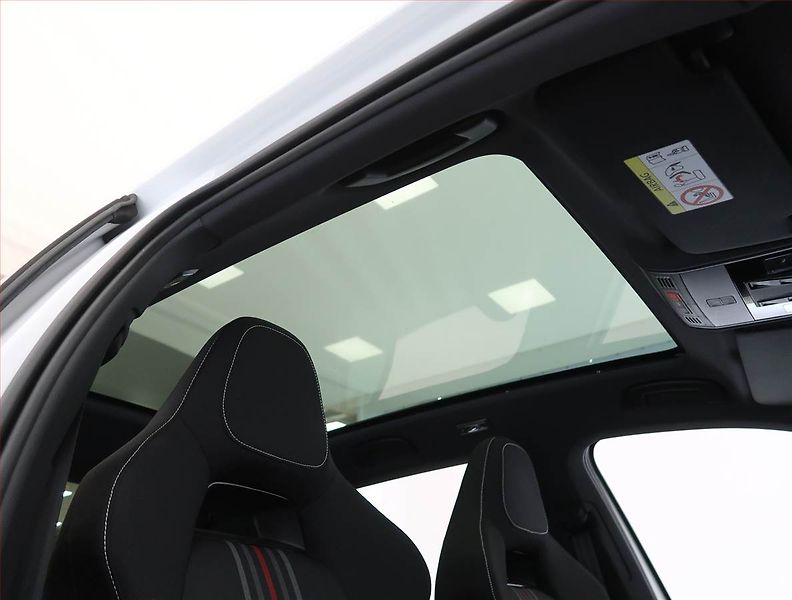 Škoda Kamiq (2024) Monte Carlo 1.5 TSI - fotka 27 z 29