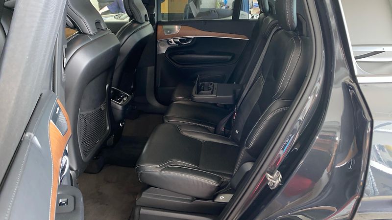 Volvo XC90 INSCRIPTION, T6 AWD Drive-E, 2 - fotka 8 z 44