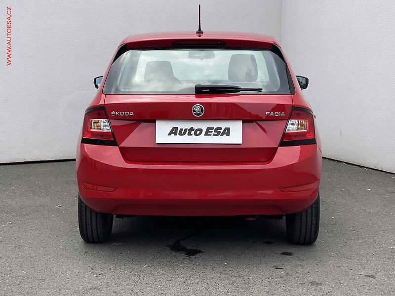Škoda Fabia (2019) 1.0 TSI, ČR, servis.kniha, AC - fotka 5 z 16