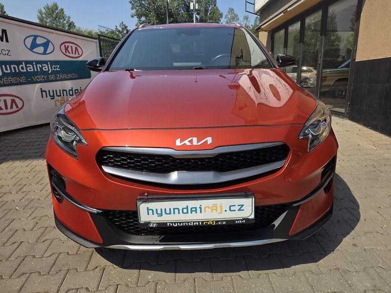 Kia XCeed 1.5-NAVI-KAMERA-V ZÁRUCE - fotka 4 z 24