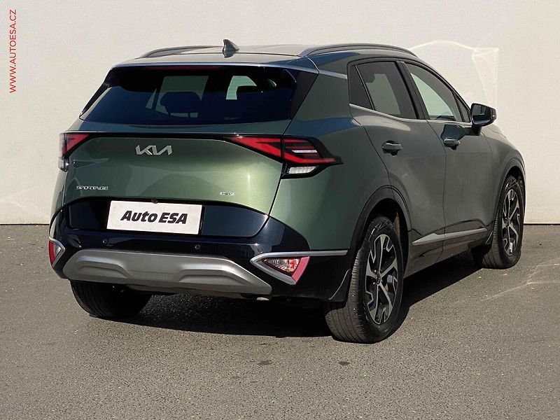 Kia Sportage (2024) 1.6T-GDi HEV 4x4, ČR, AT - fotka 4 z 21