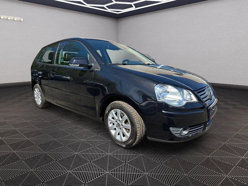 Volkswagen Polo (2007) 1.9Tdi 74kw Highline - fotka 1 z 22