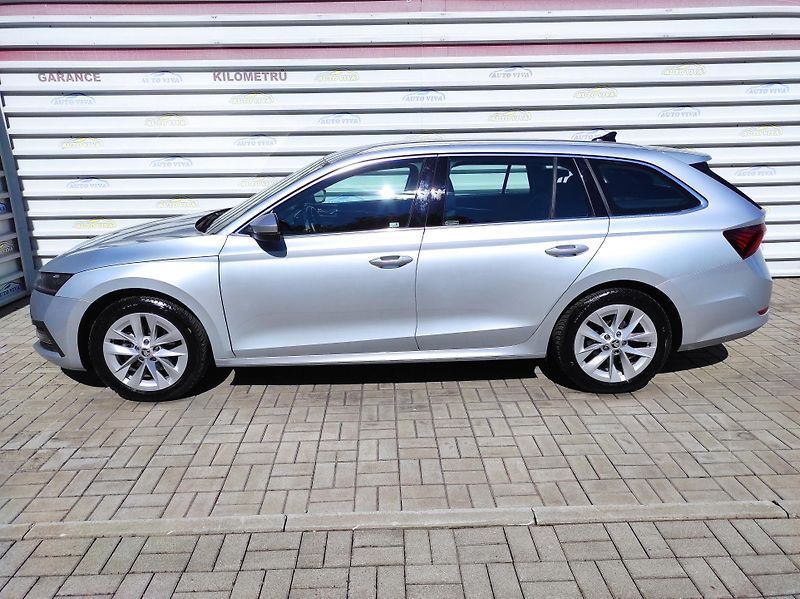 Škoda Octavia 1,5TGI G-Tec DSG, Style, ČR - fotka 3 z 49