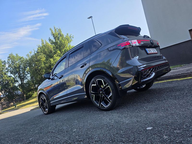 Volkswagen Tiguan (2025) Tiguan R-Line 1,5 eTSI - Stav  - fotka 16 z 16