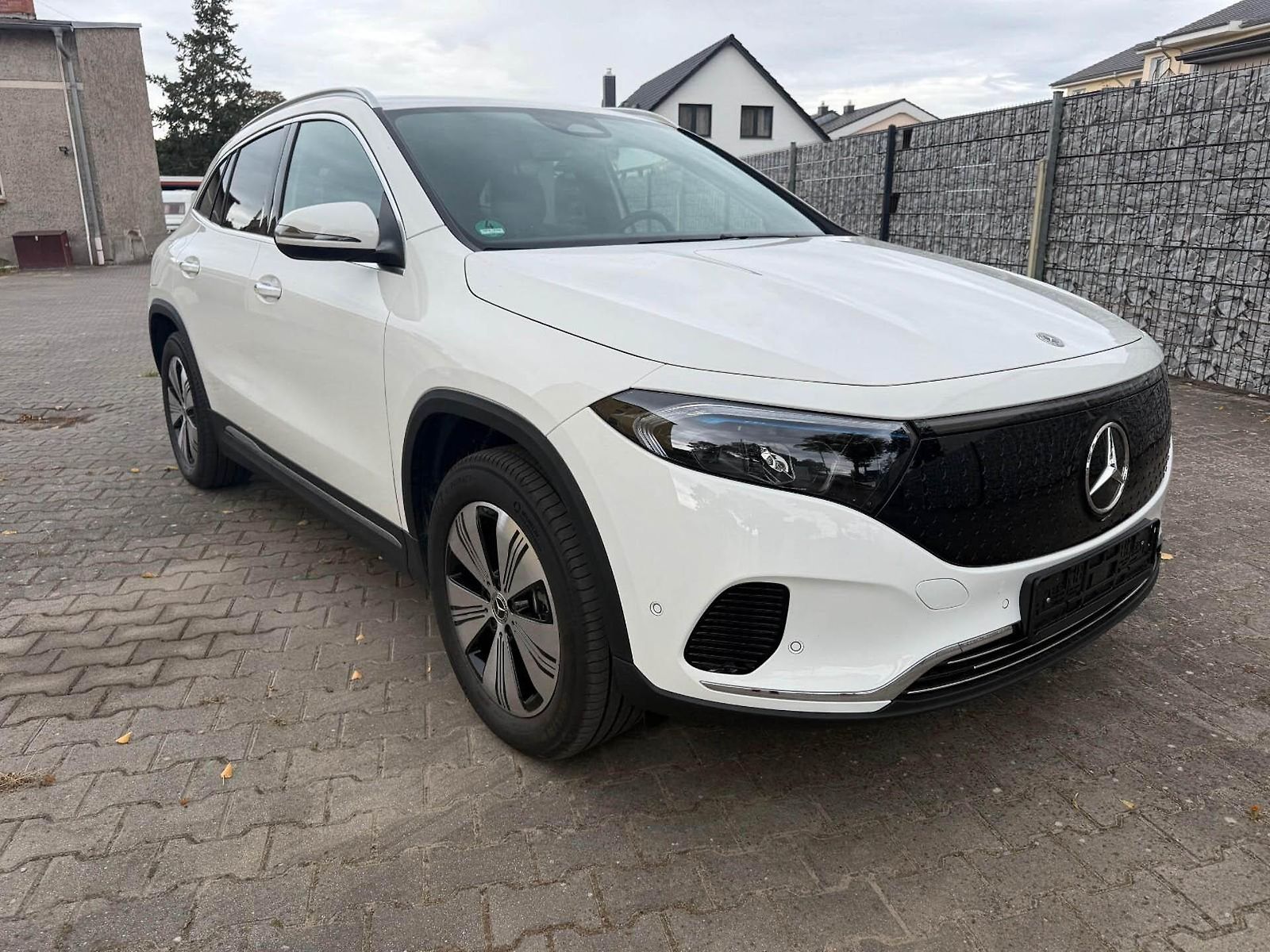 Mercedes-Benz EQA 350 4M Progressive Advanced+