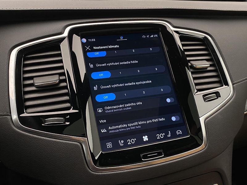 Volvo XC90 B5 AWD BRIGHT ULTRA AUT CZ 7m - fotka 47 z 66