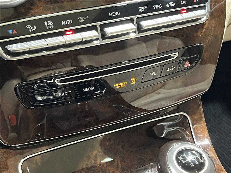 Mercedes-Benz Třídy C 2,1 CDi Exclusive, Panorama - fotka 27 z 32