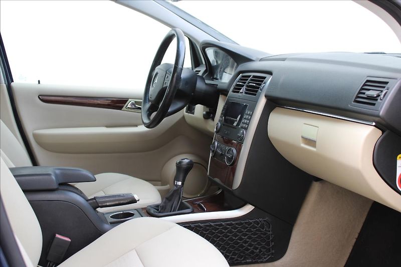 Mercedes-Benz Třídy B B 180 CDI / KLIMA / CZ - fotka 23 z 35