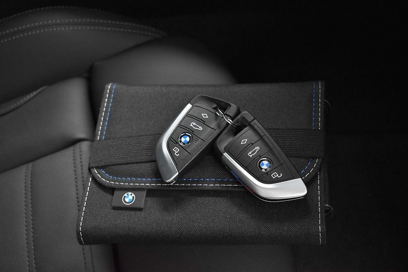 BMW Řada 4 420d xD ///M*TAŽNÉ*ZÁRUKA 9/27 - fotka 40 z 52