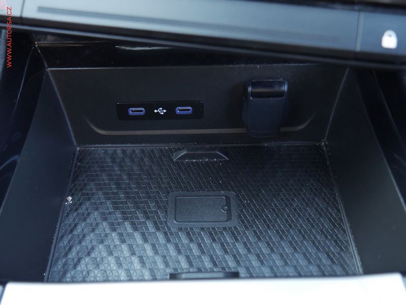 Renault Austral (2023) 1.3 TCe, ČR, Techno, navi - fotka 16 z 26
