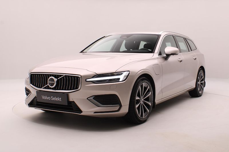 Volvo V60 T6 AWD RECHARGE CORE AUT CZ - fotografie inzerátu