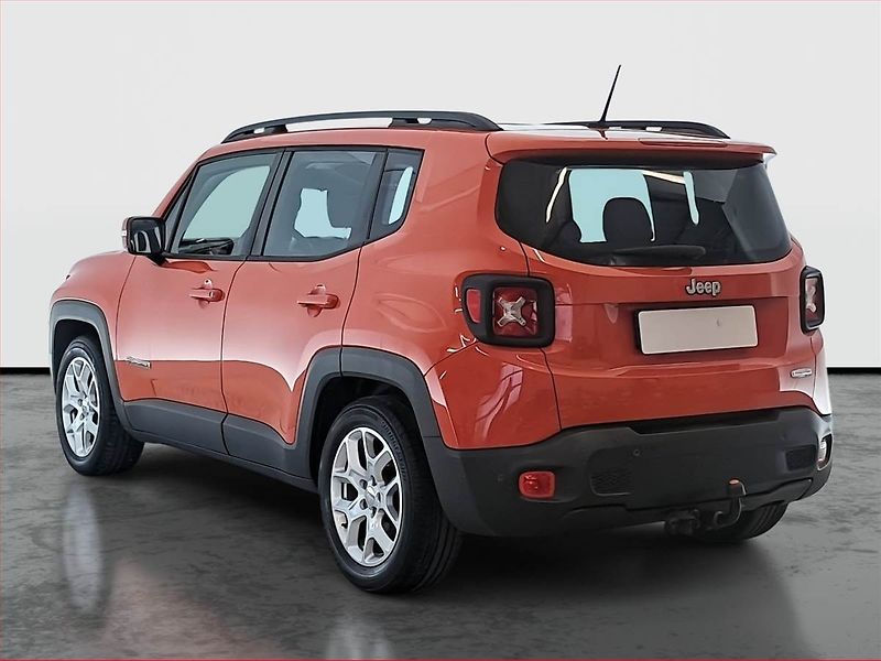 Jeep Renegade (2015) 1.4 MultiAir, Automat - fotka 4 z 18