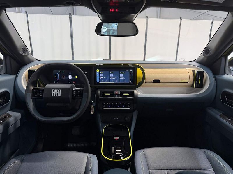 Fiat Grande Panda (2026) La Prima 1.2 Turbo Hybrid 110k - fotka 7 z 26