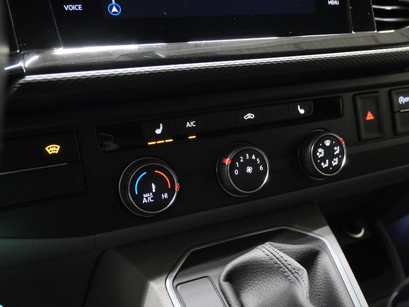Volkswagen Transporter - fotka 18 z 25
