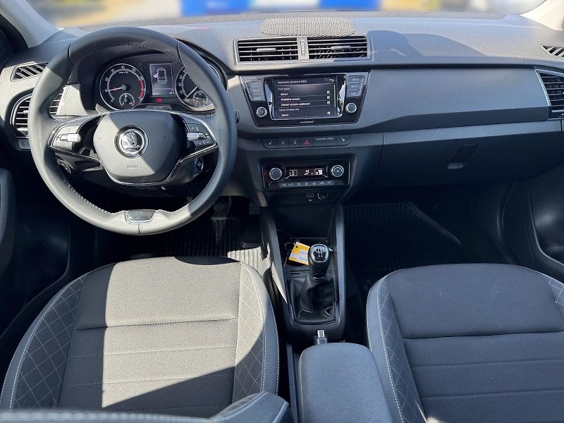Škoda Fabia (2023) AMBITION 1.0TSI 70kW CZ DPH - fotka 9 z 11