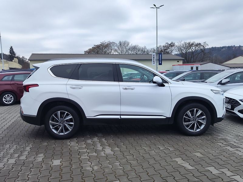 Hyundai Santa Fe 2.0 CRDI/110kW Smart Success - fotka 4 z 34