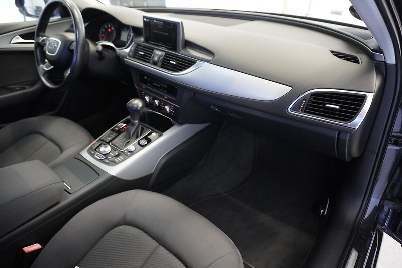 Audi A6 2.8 FSI, 137 000KM !  - fotka 23 z 27