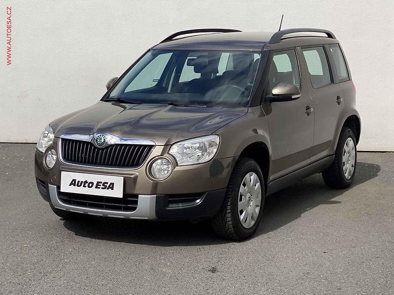 Škoda Yeti (2012) 1.2 TSi, ČR, Active - fotka 3 z 17