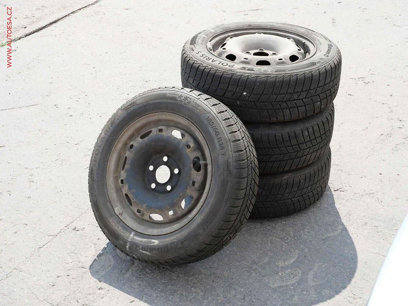 Škoda Fabia (2004) 1.4 MPi, 2.maj,ČR, Park čidla - fotka 16 z 16