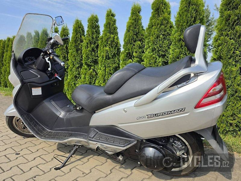 Suzuki Burgman 400 (2001) - fotka 8 z 9