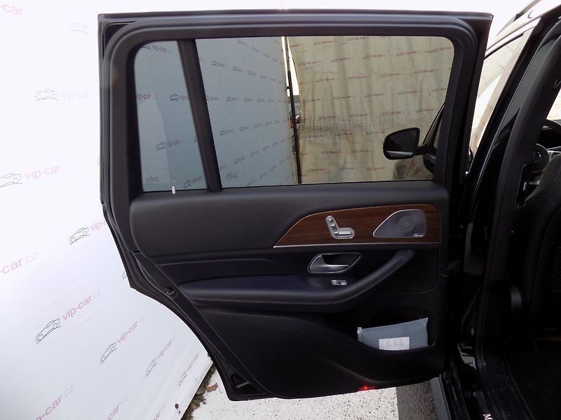 Mercedes-Benz GLS (2020) 400d/AMG-Line/4-Matic/1.M.ČR/ - fotka 14 z 47