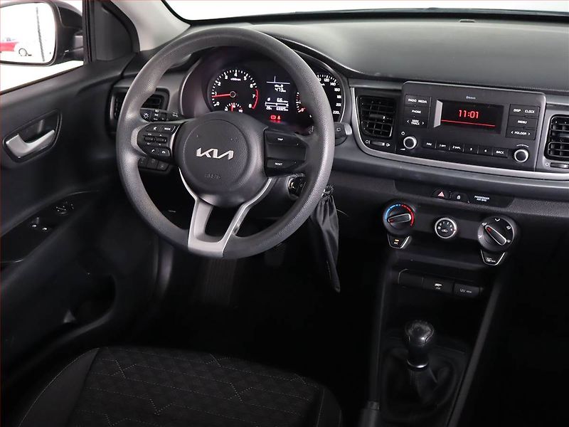 Kia Rio (2021) 1.2 DPI, Serv.kniha - fotka 7 z 17