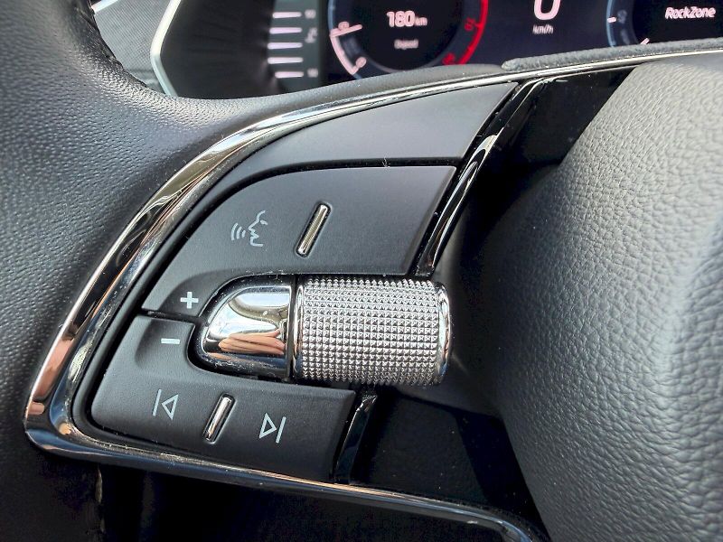 Škoda Octavia (2022) Combi 1.5 TSI 110kW Style Plus - fotka 11 z 35